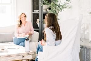 Eating Disorder Therapy: Is Recovery on Your Own Possible?