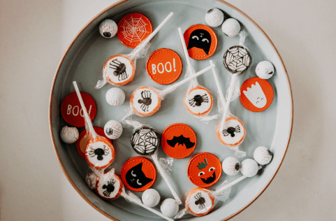 Should I Allow my Kids to Eat Halloween Candy?